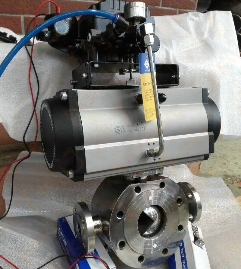 氣動(dòng)保溫球閥(圖1)