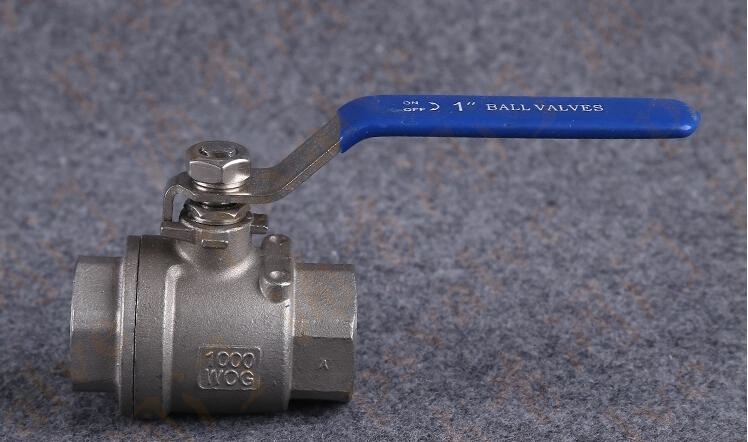 手動內(nèi)螺紋球閥(圖1)