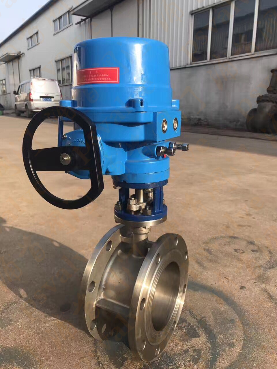 電動(dòng)對(duì)夾式蝶閥(圖4)